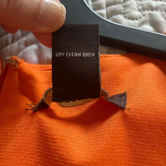 Andrea Jovine bright orange fitted shift dress sleeveless - Picture 11 of 14